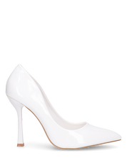 ALINA - décolleté in glassy bianco con tacco a spillo