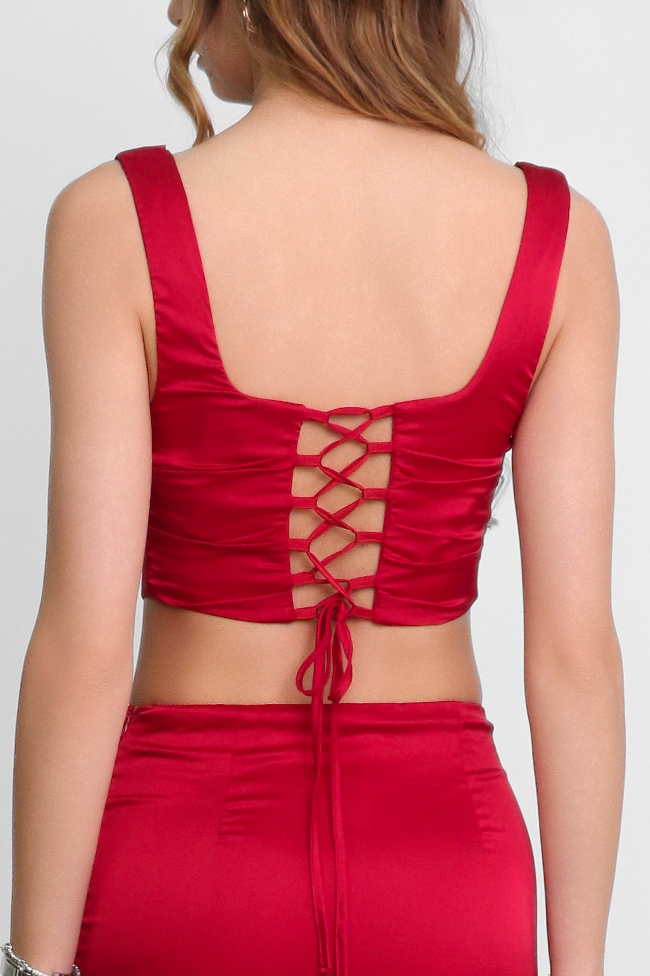 FLAME - set co-ord gonna lunga e corpetto in satin rosso scuro