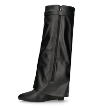 FLAVIA - stivale alto in nero con risvolto e cerniera