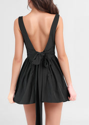 GABRIELLE - vestito mini nero con gonna ampia con scollo posteriore e fiocco