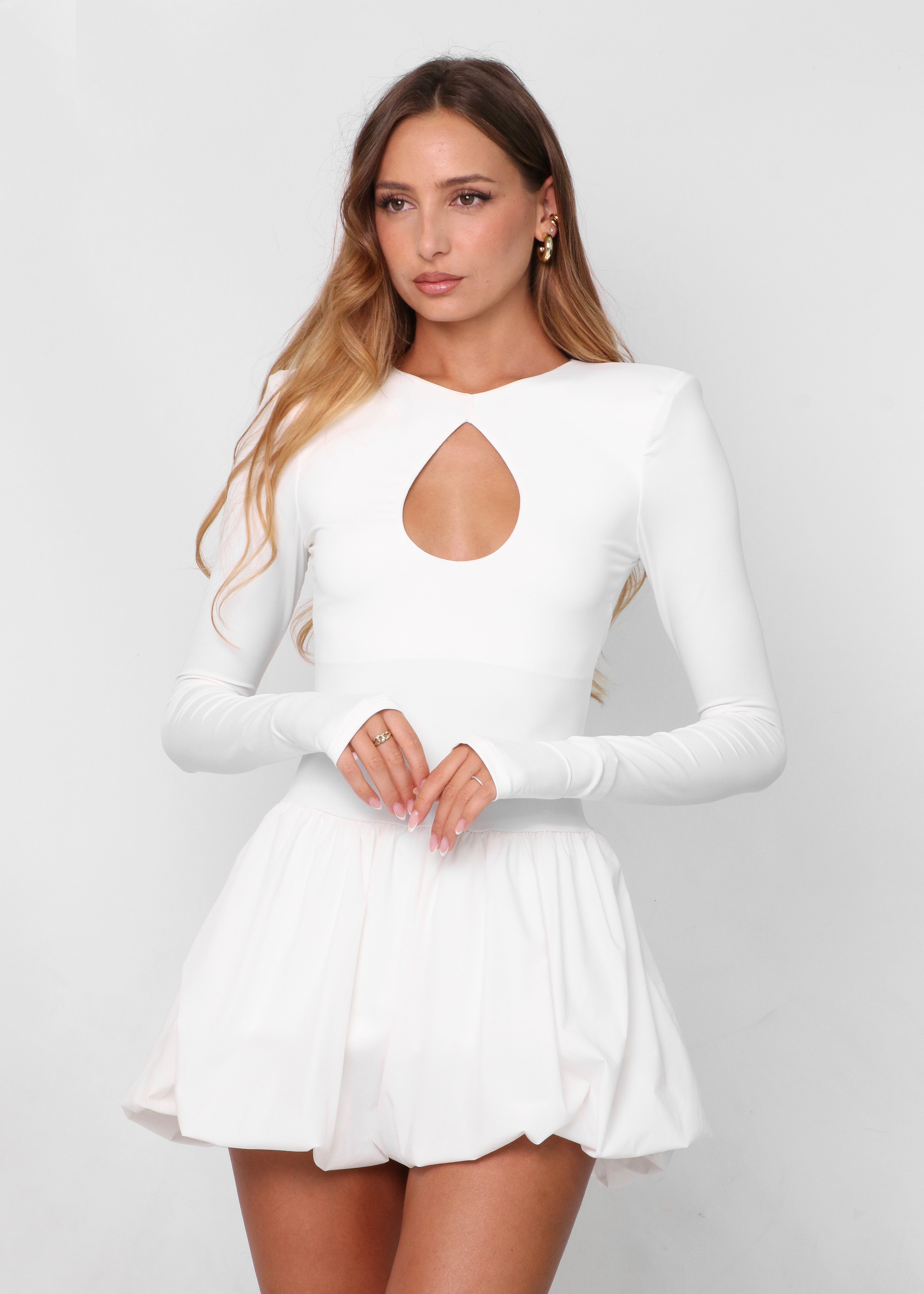 LIV - vestito mini bianco con gonna a palloncino e scollo a goccia