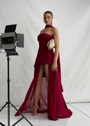 KIKI - vestito burgundy elegante con gonna in tulle e spacco profondo con stola