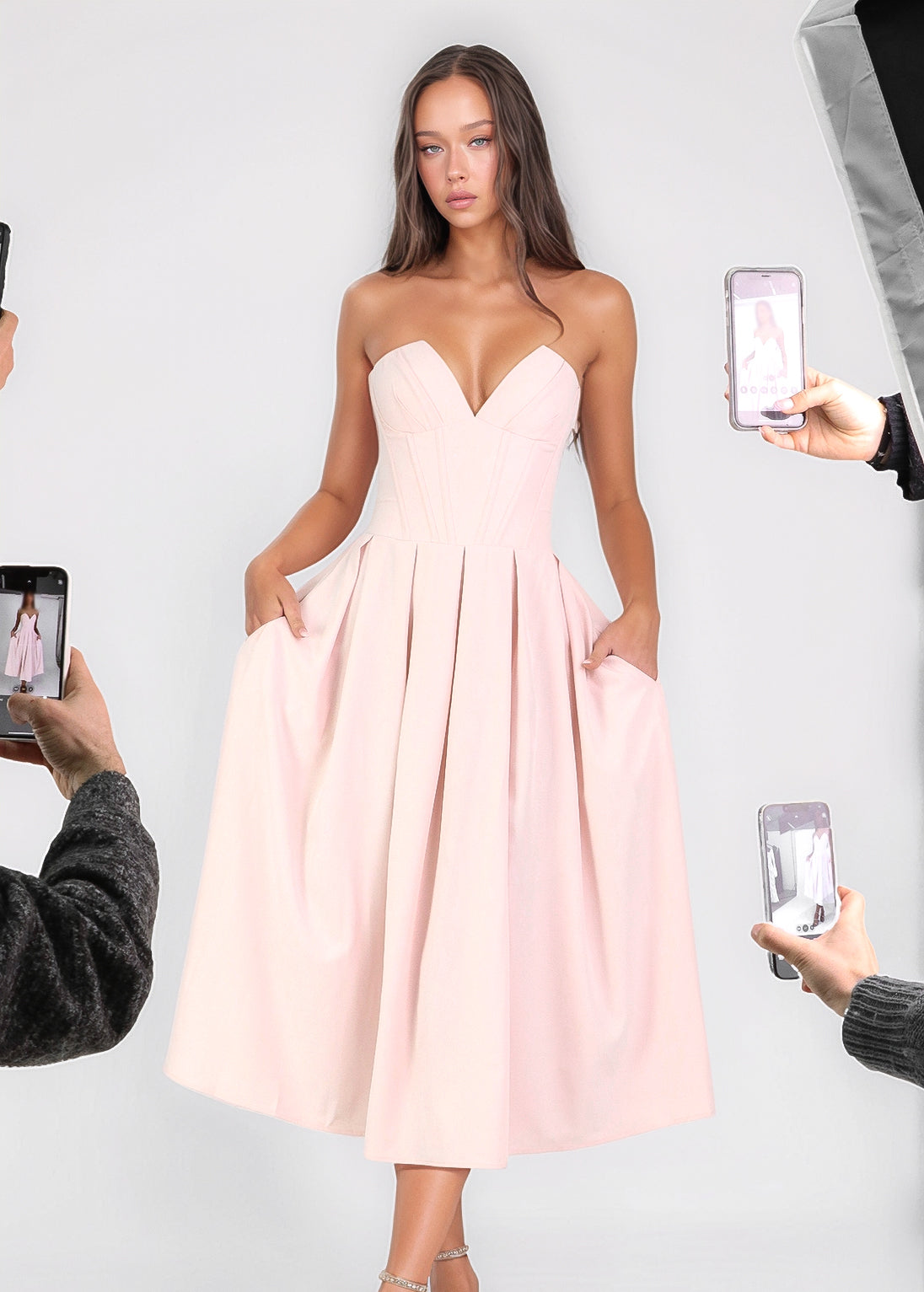 JADA - vestito midi a ruota rosa con corpetto senza spalline