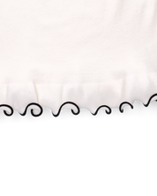 LYNN - vestito midi bianco in maglia con volant in contrasto sul fondo