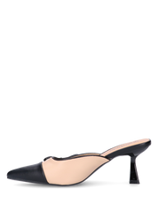 MONIKA - décolleté beige con tacco e punta neri con fiocco laterale