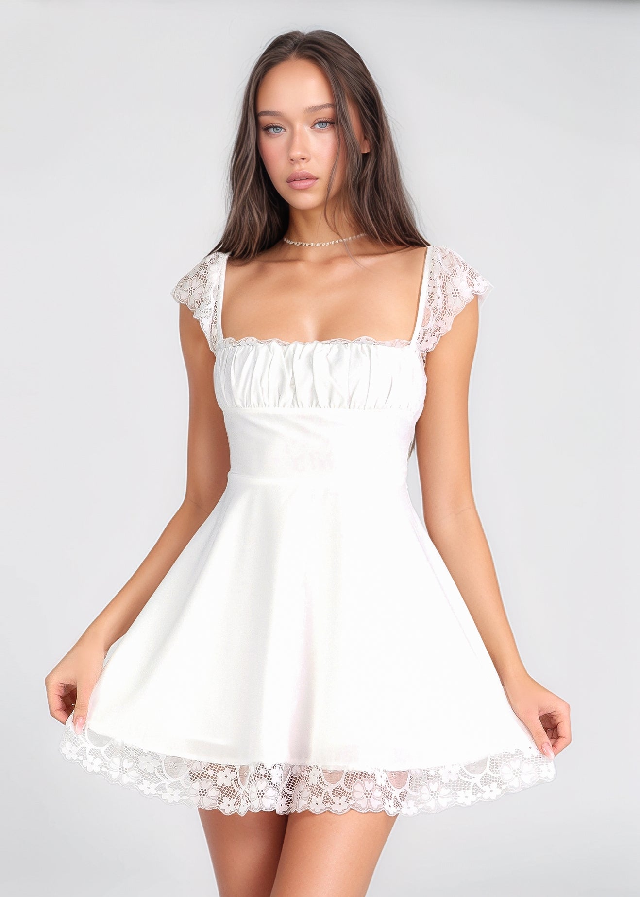 NOELE - vestito bianco con gonna ampia e dettagli in pizzo