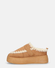 NAIARA - mocassini platform in ecopelliccia marrone imbottiti all interno