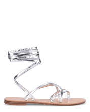 CRESSIDA - sandali bassi beige con cordini argento