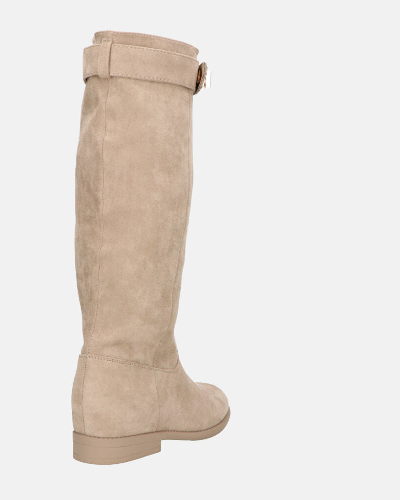LILITH - stivali alti in camoscio beige con zip laterale con zeppa interna