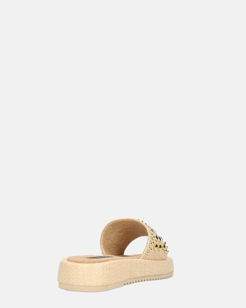 HARPER - ciabattine platform beige con borchie dorate