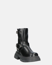 FOSCA - stivaletti con borchie e cinturini in ecopelle nera