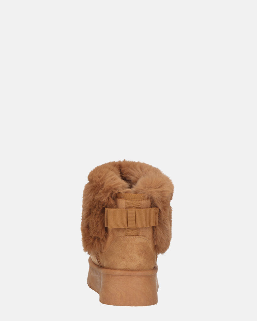 JOY - scarpe beige imbottite all' interno in camoscio