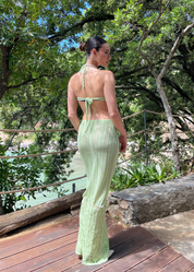 CRUSHY - co ordinato verde in crochet con dettaglio rose