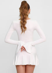 BELLE - vestito mini bianco con scollo a v a maniche lunghe