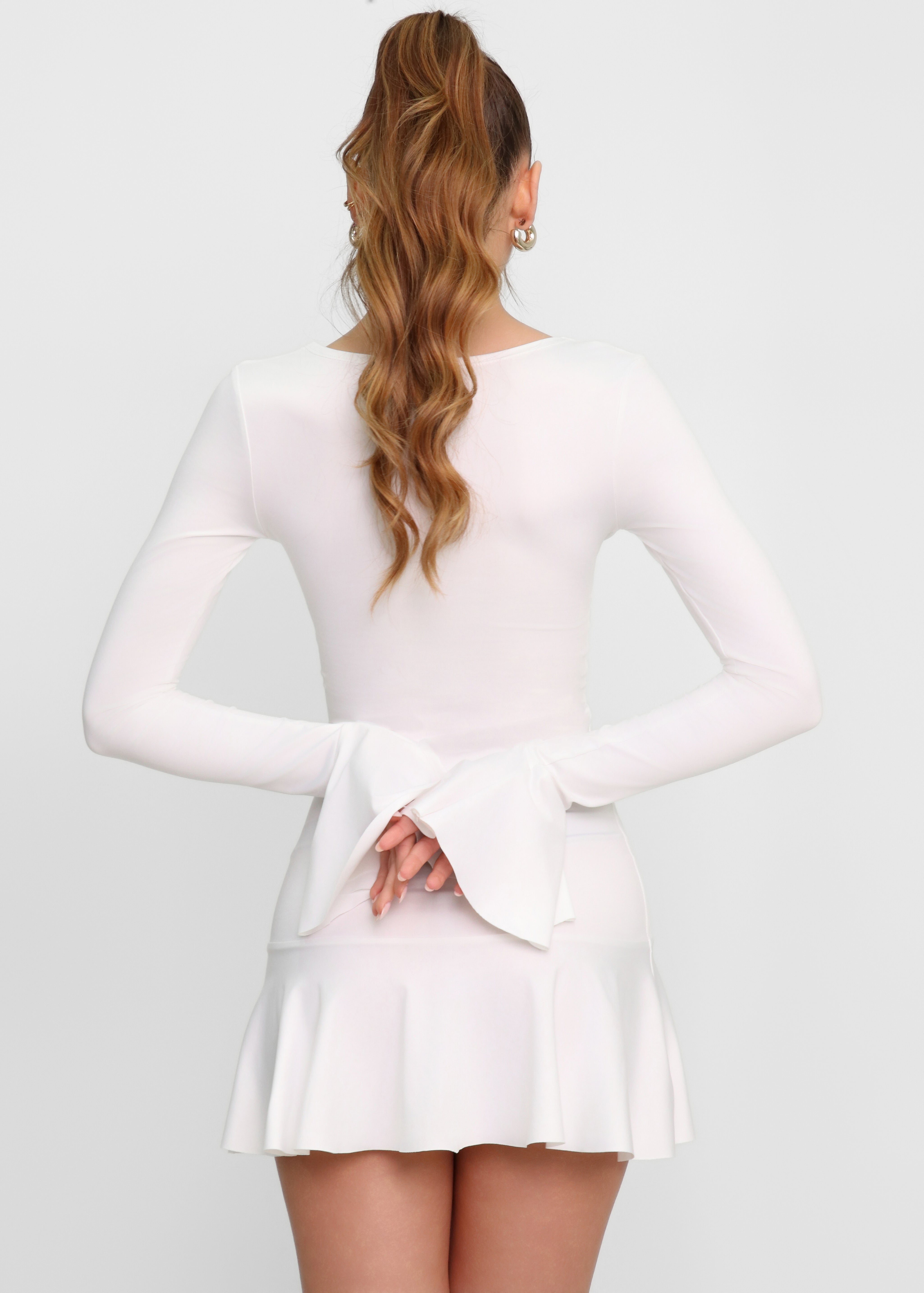 BELLE - vestito mini bianco con scollo a v a maniche lunghe