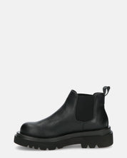 RAISSA - stivaletti bassi in ecopelle nera