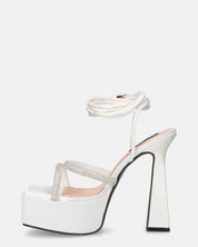 BIRGIT - sandali il satin bianco con gemme