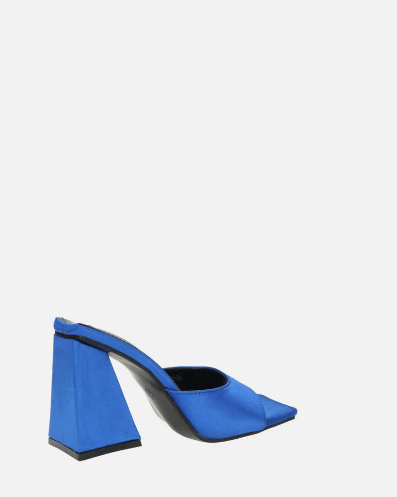 MILEY - sandali in raso blu con tacco squadrato