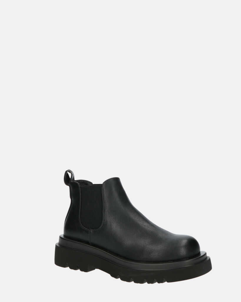 RAISSA - stivaletti bassi in ecopelle nera