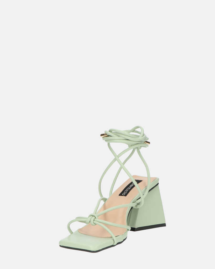 MELISA - sandali con lacci in ecopelle verde