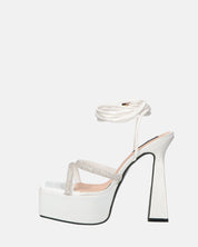 BIRGIT - sandali il satin bianco con gemme