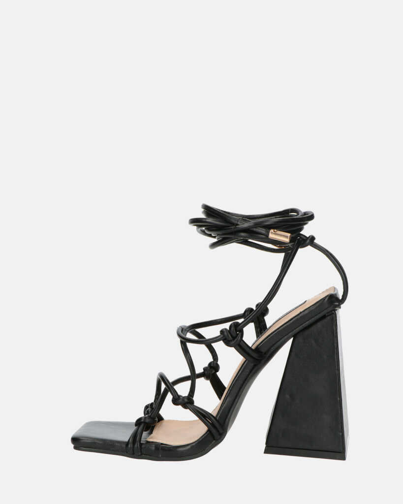 NURAY - sandales à talons hauts en éco-cuir noir avec lacets