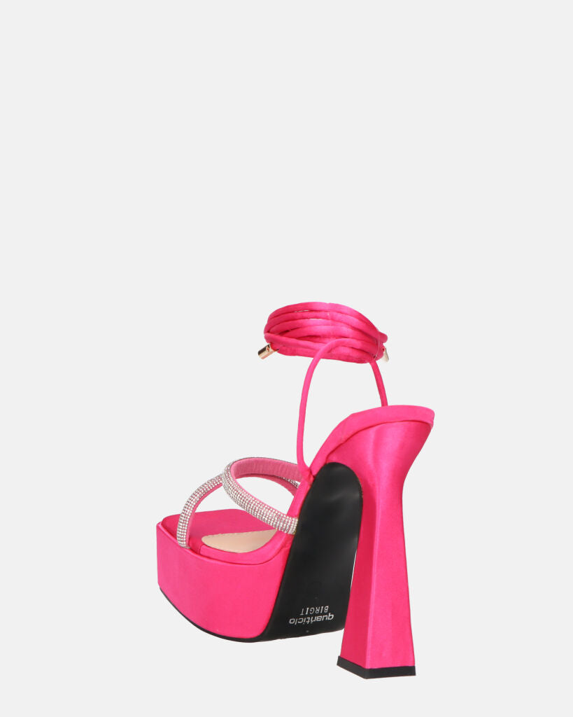 BIRGIT - sandali il satin fucsia con gemme