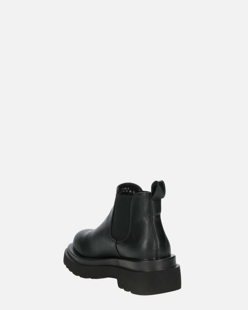 RAISSA - stivaletti bassi in ecopelle nera