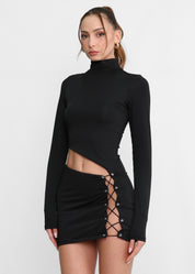 TAY - vestito corto con cut out e allacciatura laterale