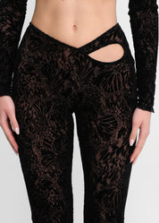 BLAKE - co-ord set in nero con crop top e pantaloni flare con trama in rilievo