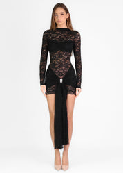 MICHELLE - vestito mini in pizzo nero con drappeggio sul davanti e dettaglio in diamanti