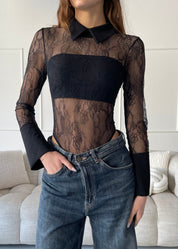 ADAKE - body in pizzo nero con colletto stile camicia