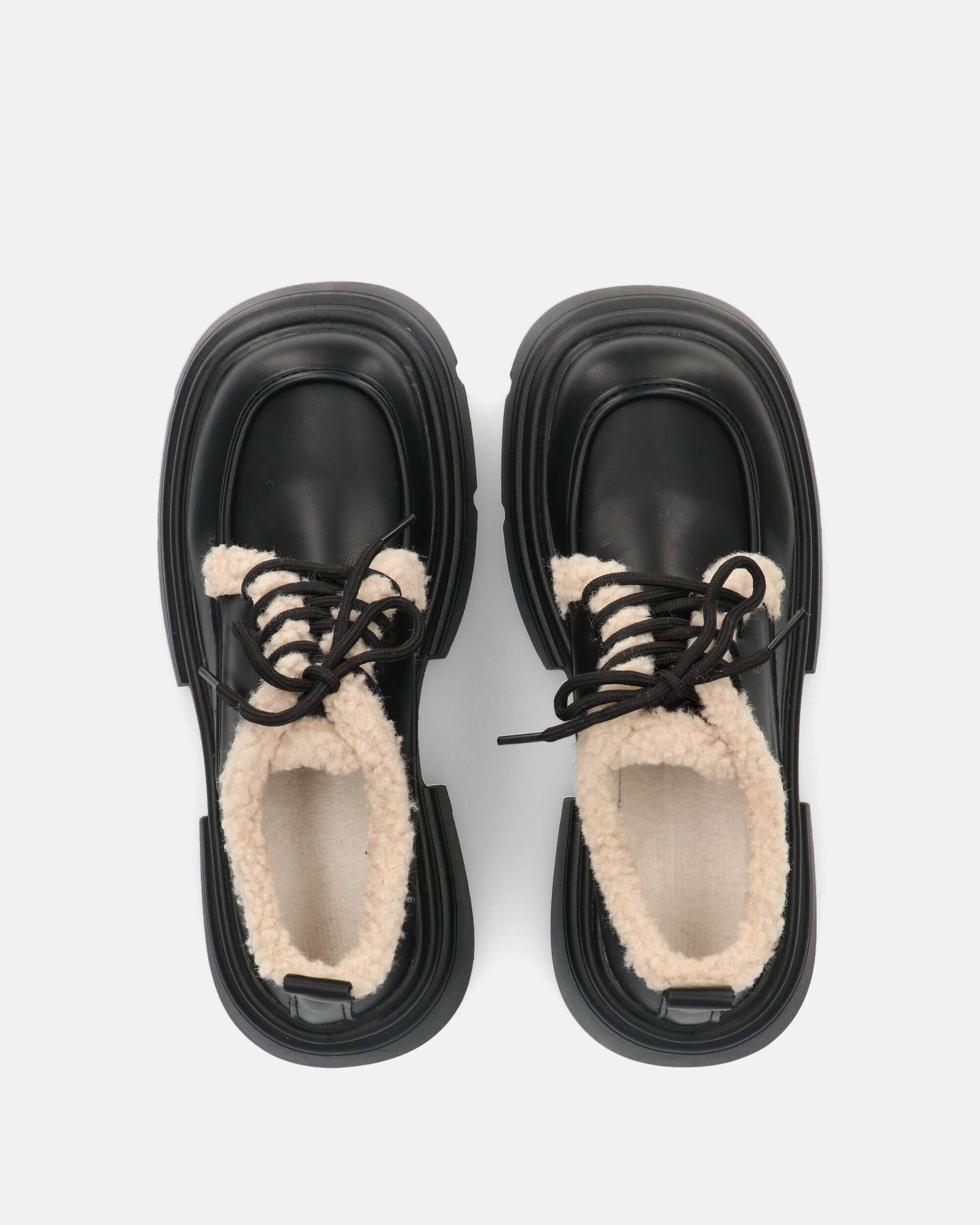 ASHLEY - scarpe basse mocassini platform nere con inserto in pelliccia