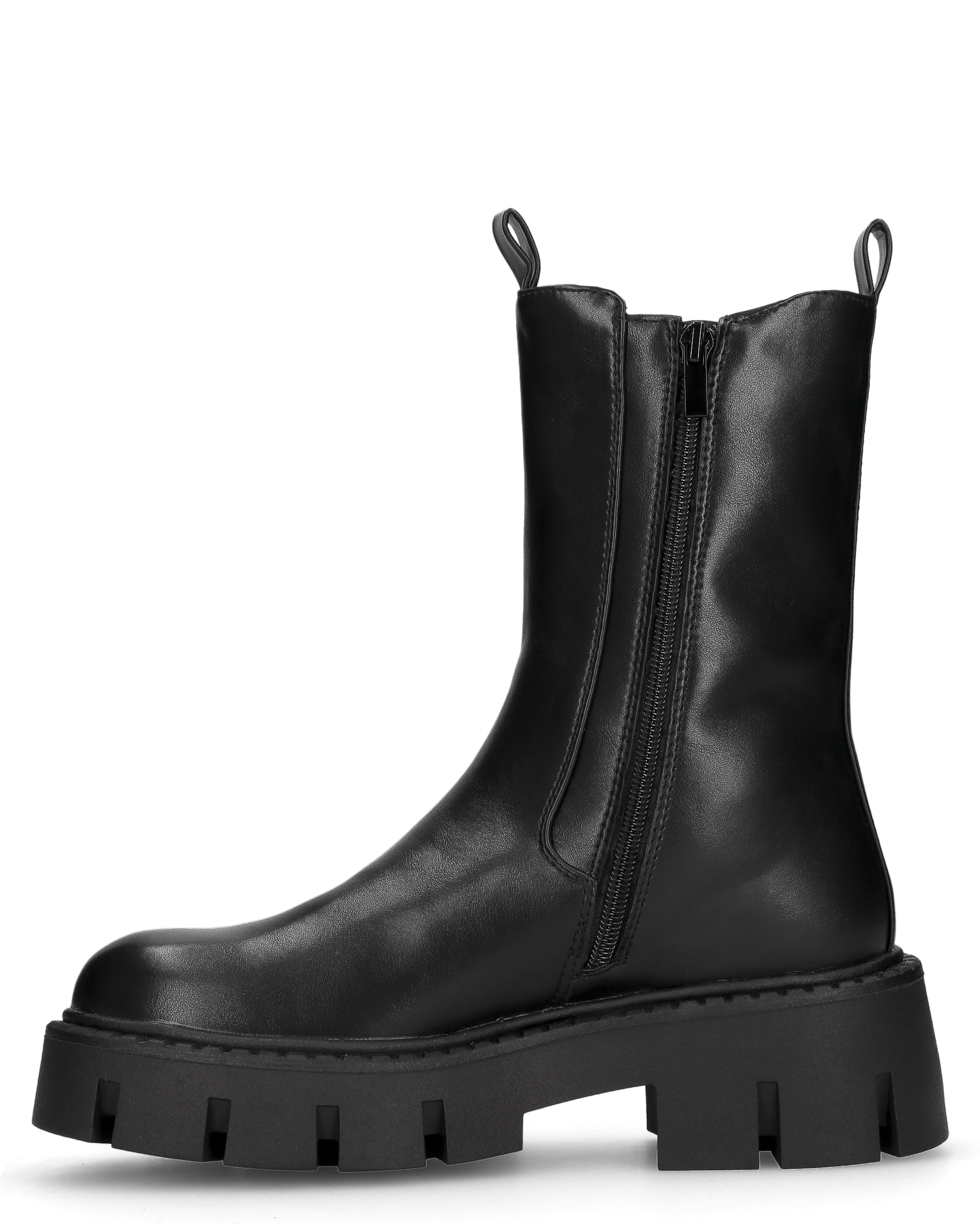 BethBlack_28.png