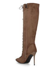 DESSA - stivale alto beige scamosciato stringato con tacco a spillo e zip interna