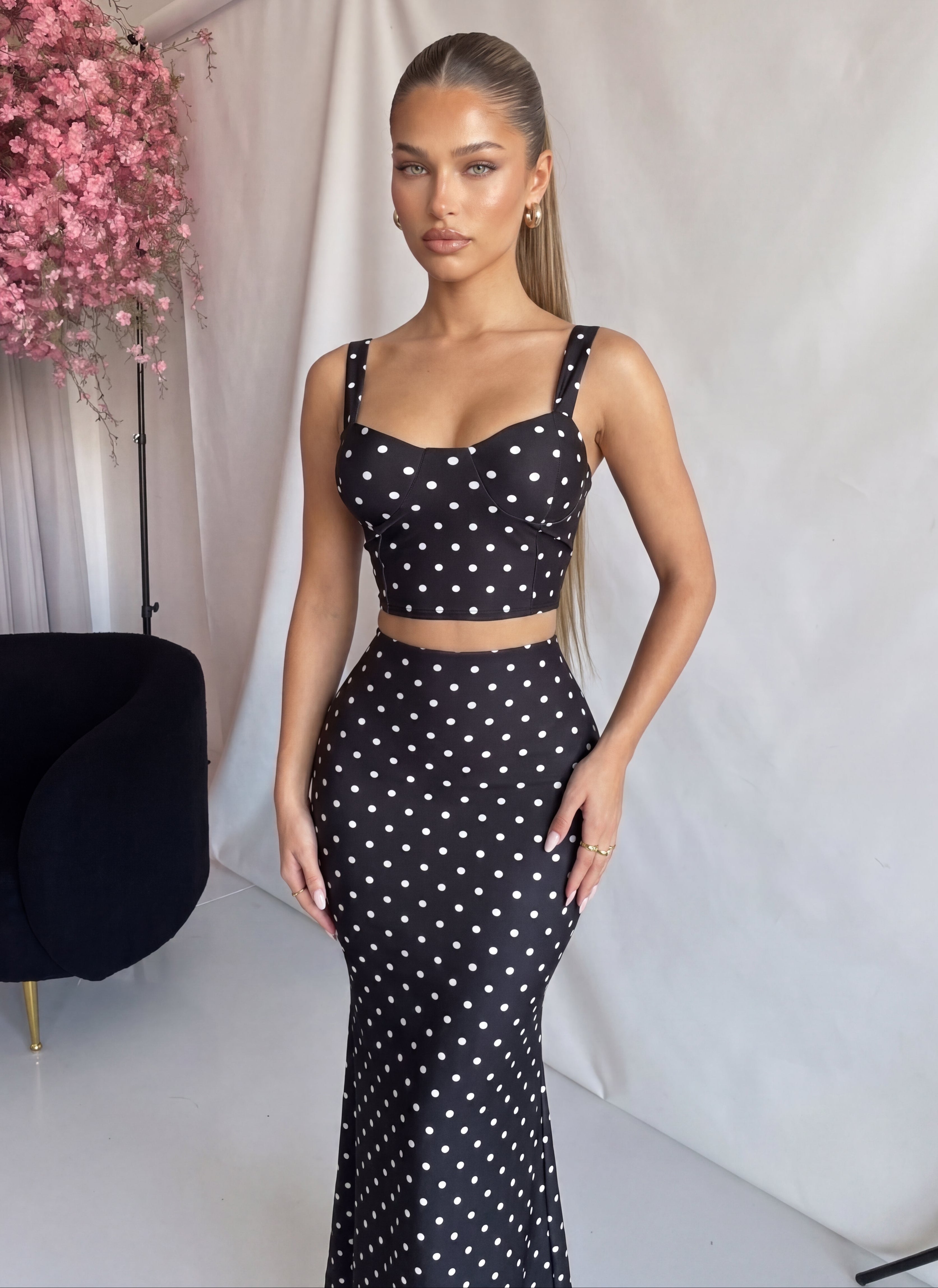 DOLLY - set coordinato top corpetto e gonna midi nera a pois