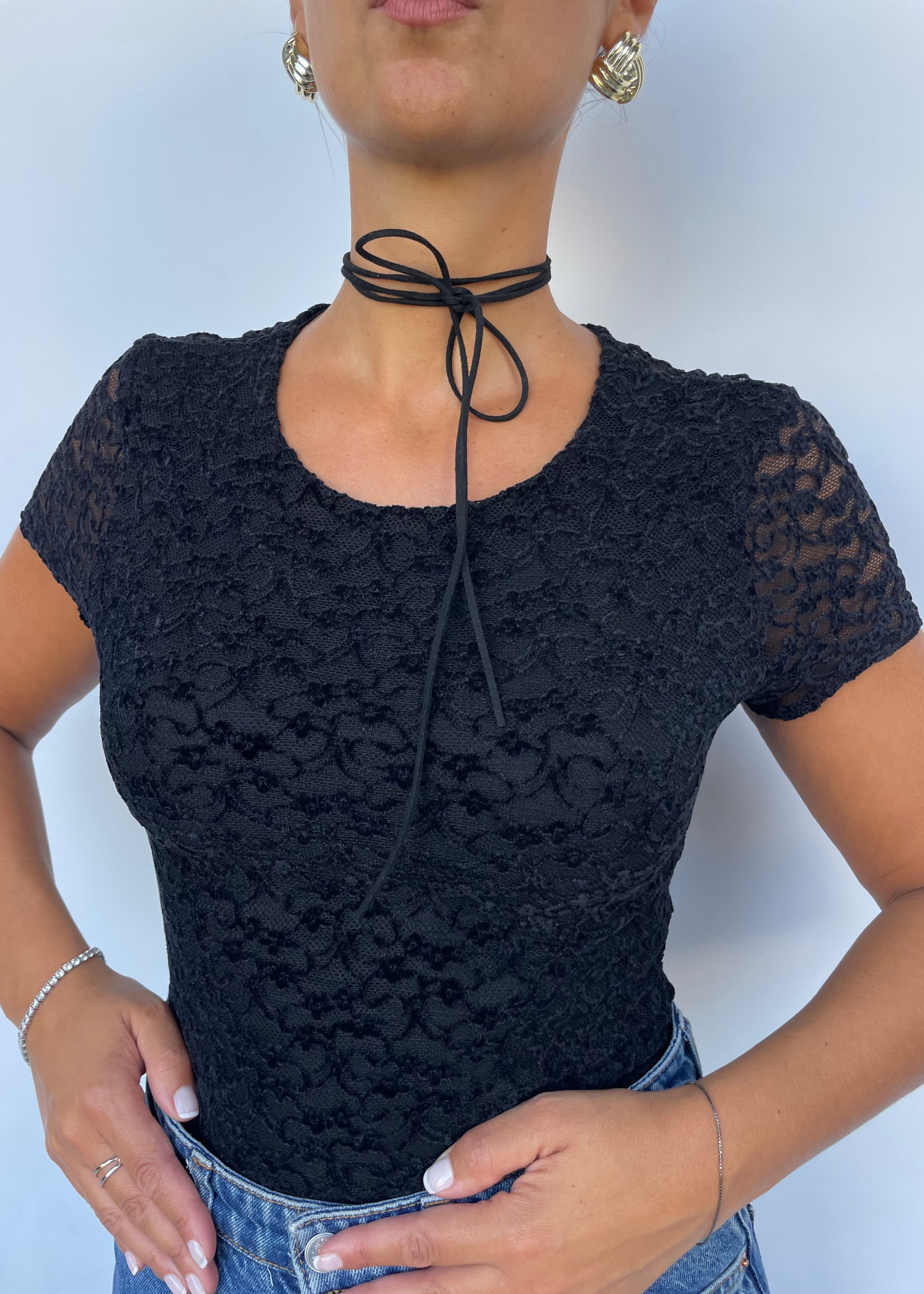 DONNA -body maniche corte in pizzo disegni in rilievo nero