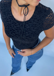 DONNA -body maniche corte in pizzo disegni in rilievo nero
