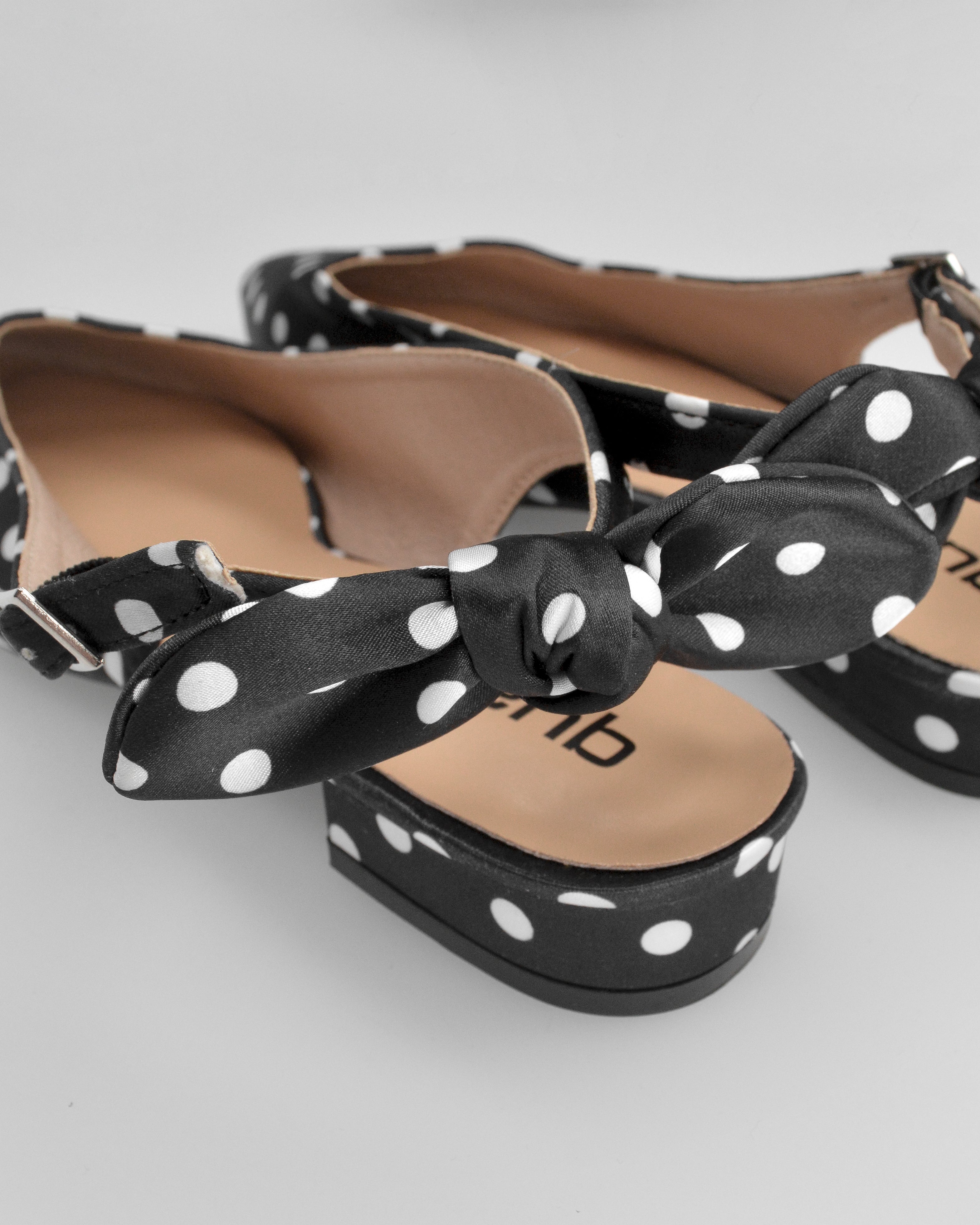 ANDY - décolleté neri a pois con fiocco