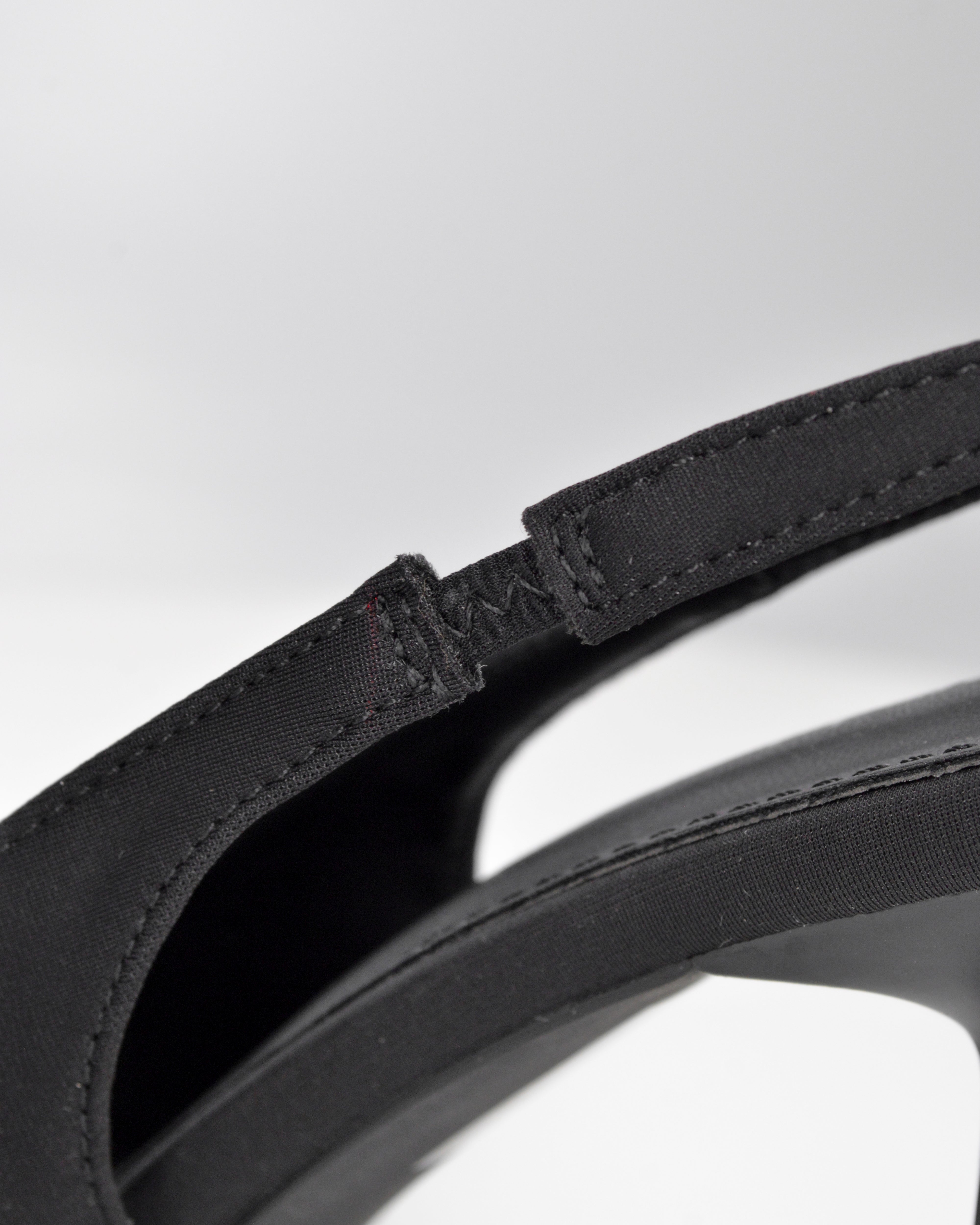 KLARA - Décolleté slingback in lycra nero con tacco a stiletto