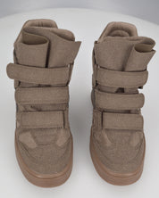 QUINSY - sneakers alte in ecopelle scamosciata kaki con zeppa interna e tre strap