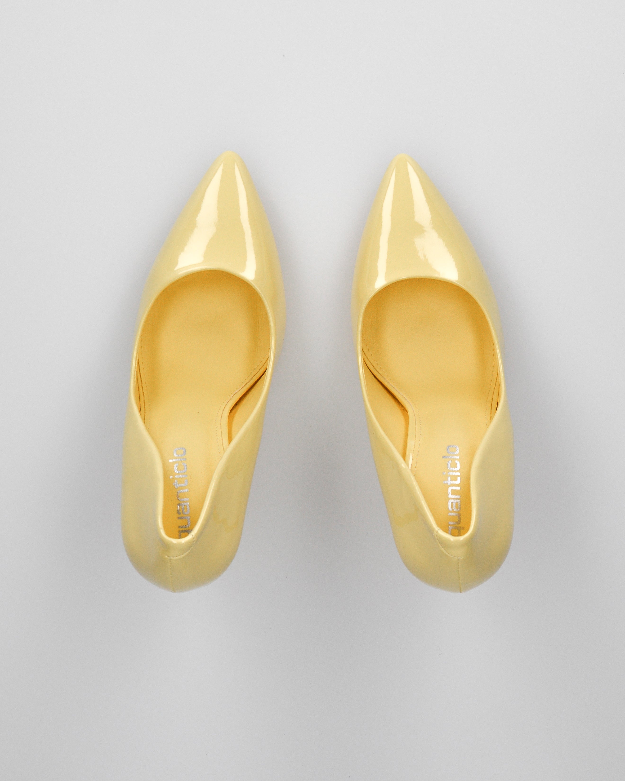 ELOWEN - décolleté in glassy giallo con tacco a spillo