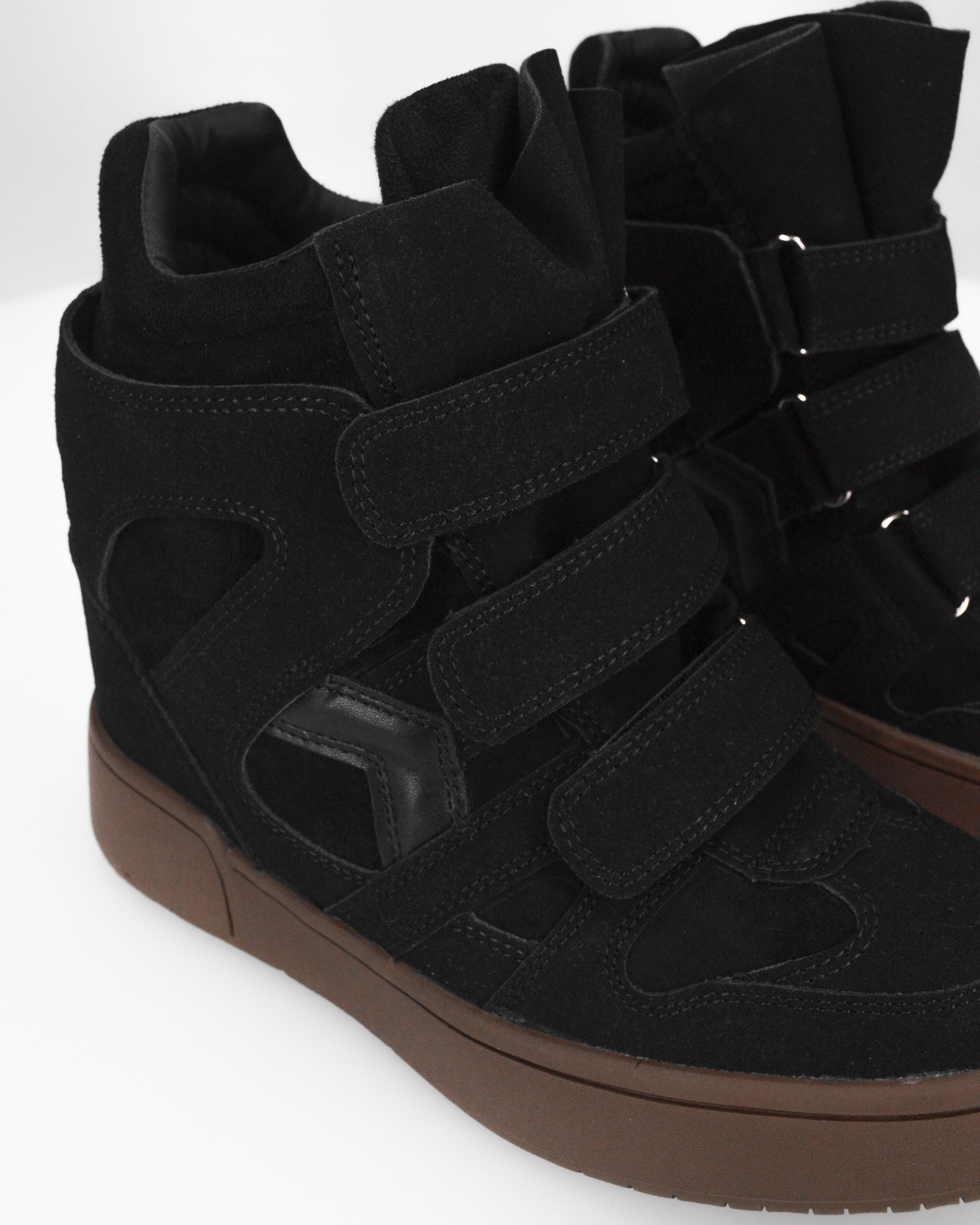 QUINSY - sneakers alte in ecopelle scamosciata nera con zeppa interna e tre strap