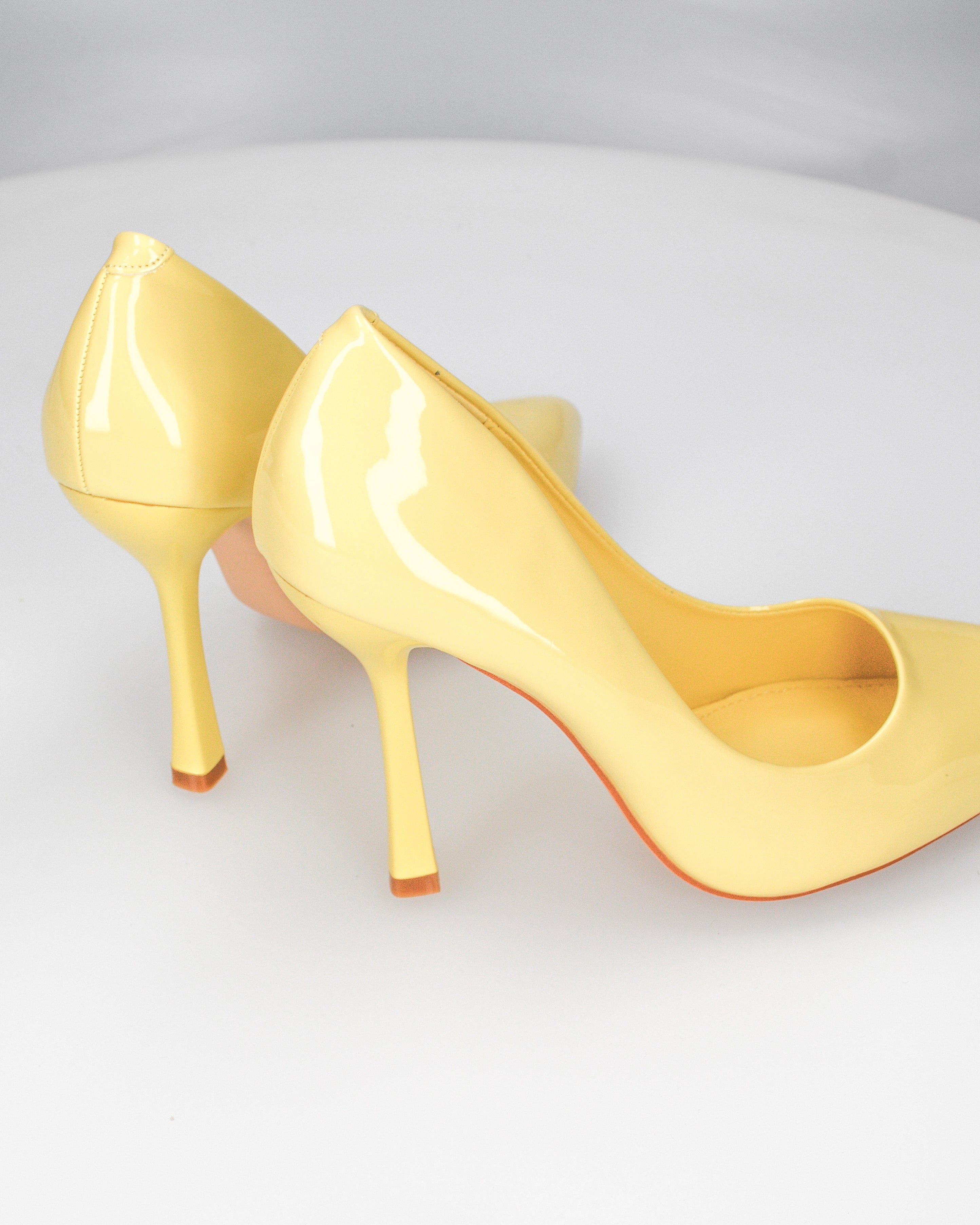 ELOWEN - décolleté in glassy giallo con tacco a spillo