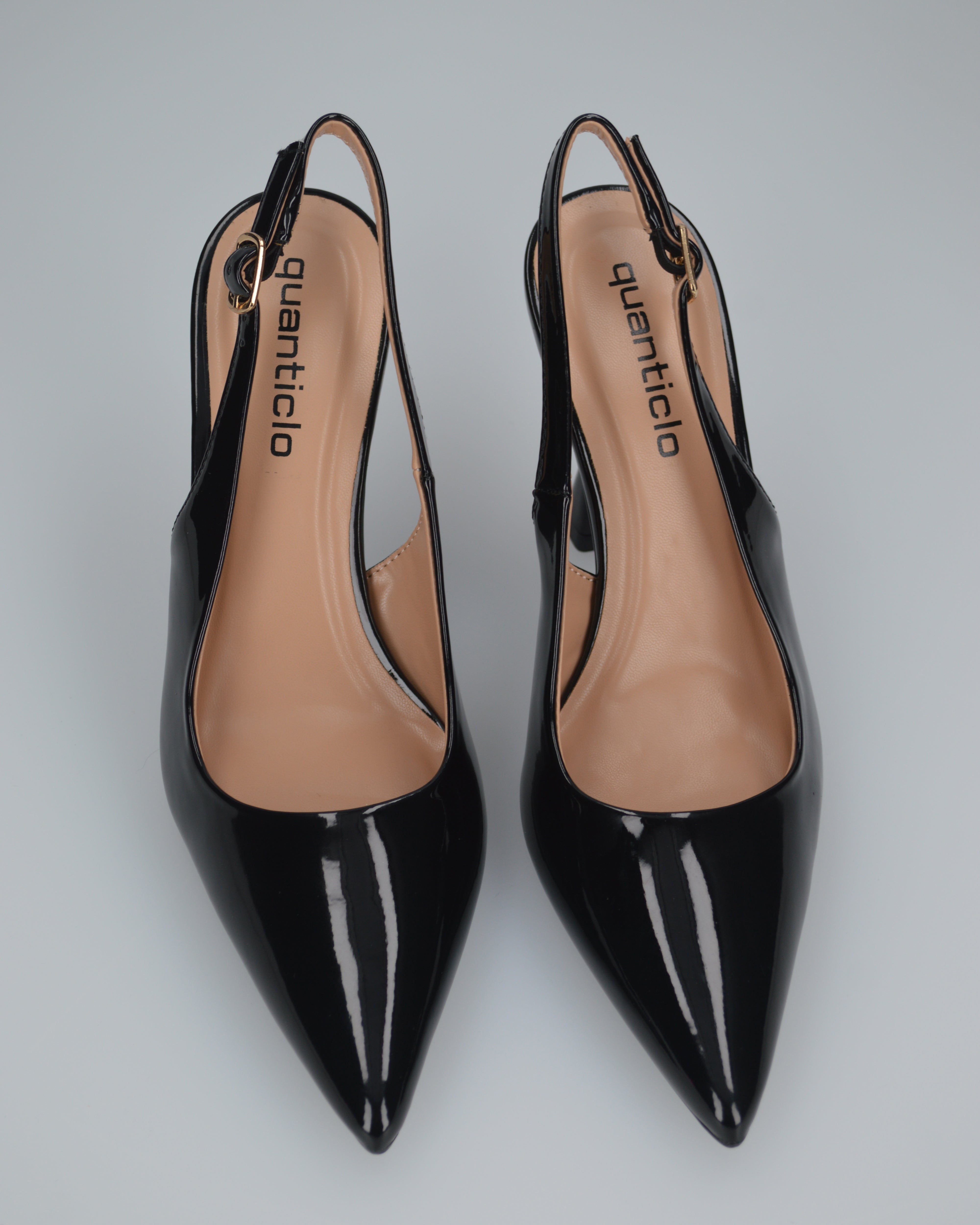 ANETTE - décolleté in glassy nero con cinturino regolabile