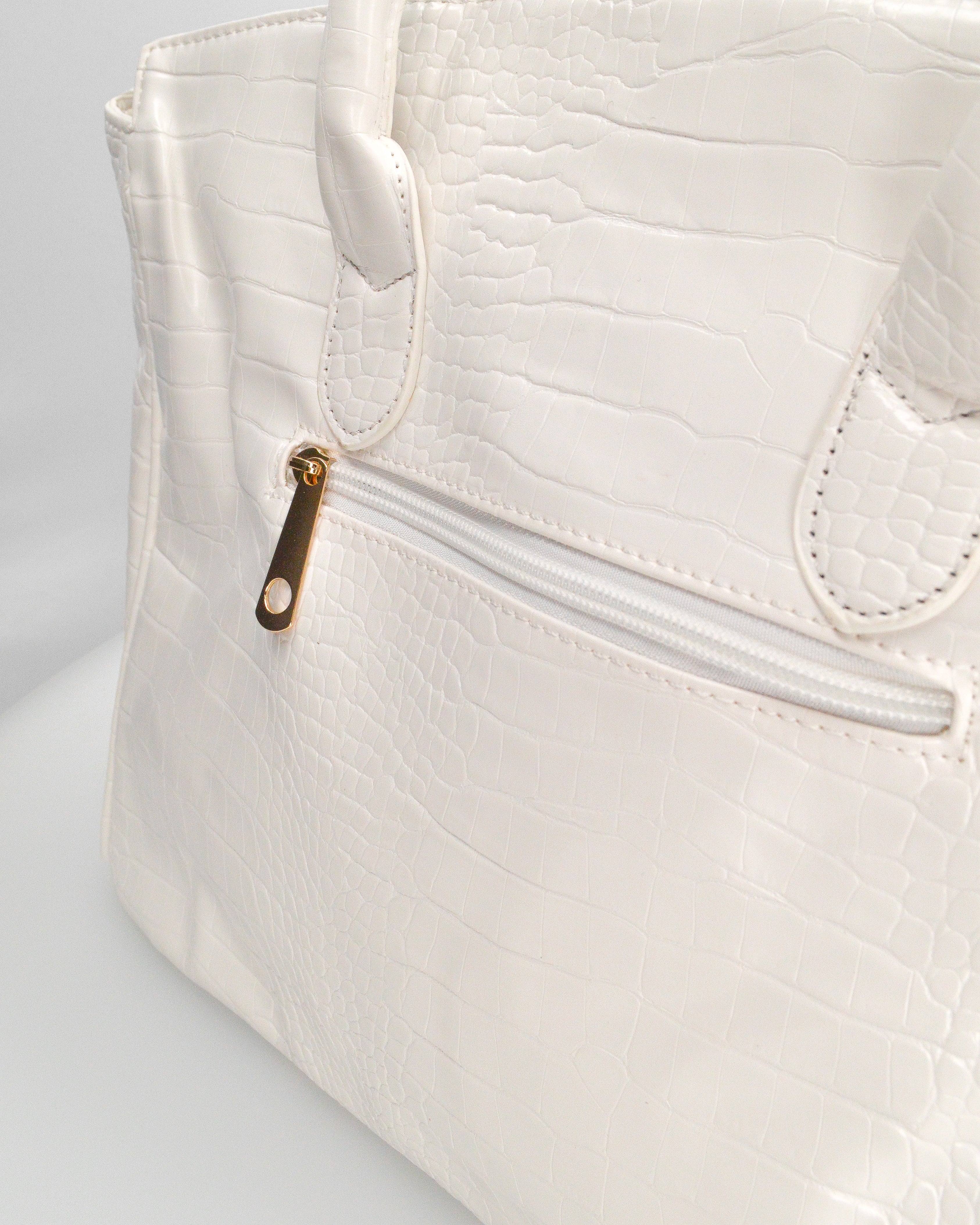 MARY - borsa grande bianca con trama coccodrillo e tracolla aggiuntiva
