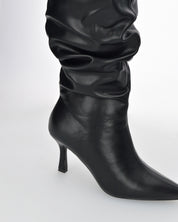 GRACY- Stivale alto arricciato, punta affusolata ecopelle nera