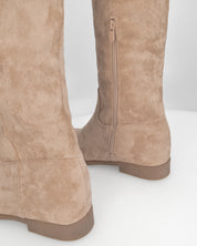 KAMI - stivali alti in ecopelle beige con zeppa interna