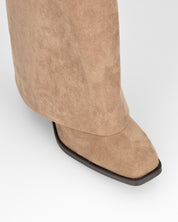 DENISE - stivali alti con risvolto in camoscio beige