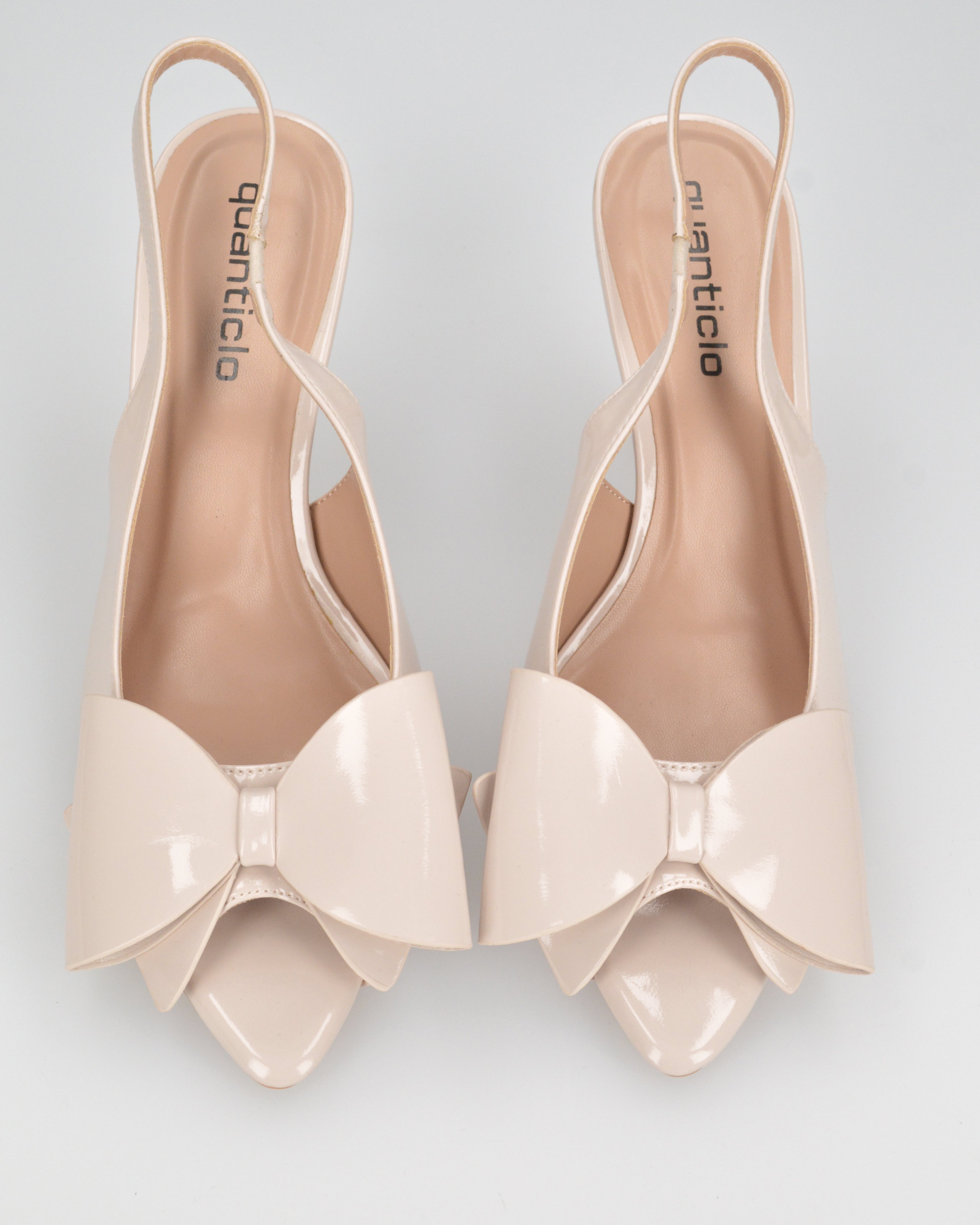 JULIE - décolleté beige con fiocco in punta